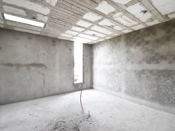 Venta de Casa de Lujo en Obra en Las Fuentes