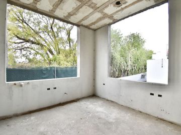 Venta de Casa de Lujo en Obra en Las Fuentes