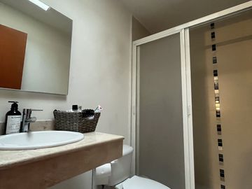 Casa en Venta, Granjas Lomas de Guadalupe, 3 Recamaras