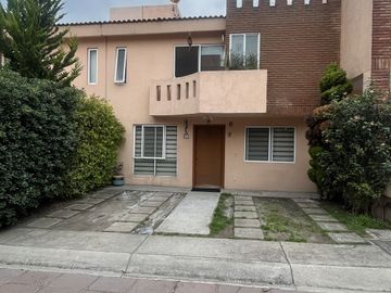 Casa en Venta, Granjas Lomas de Guadalupe, 3 Recamaras