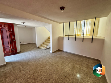 Casa en venta en Fraccionamiento Parque Residencial Coacalco