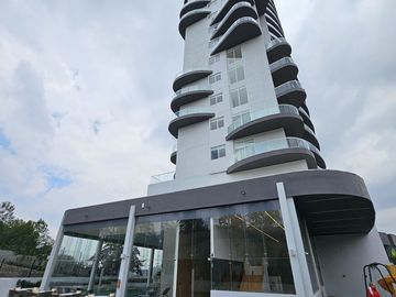 Departamento en Venta en Ivy Bosque Real.