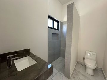 CASA EN VENTA EN PEDREGAL DE LA MONTAÑA CARRETERA NACIONAL