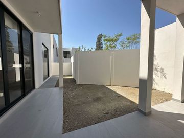 CASA EN VENTA EN PEDREGAL DE LA MONTAÑA CARRETERA NACIONAL