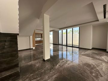 CASA EN VENTA EN PEDREGAL DE LA MONTAÑA CARRETERA NACIONAL