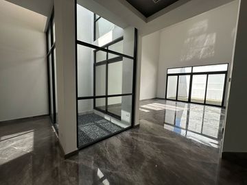 CASA EN VENTA EN LADERAS RESIDENCIAL CARRETERA NACIONAL