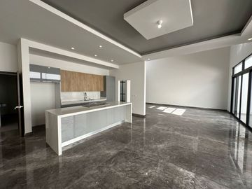 CASA EN VENTA EN LADERAS RESIDENCIAL CARRETERA NACIONAL