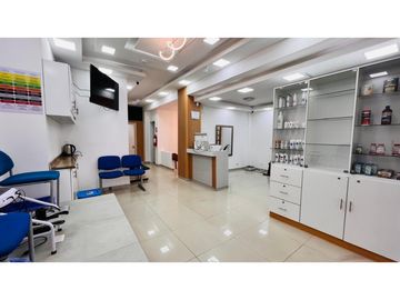 La Mariscal, Local Comercial en Venta, 130m2, 7 Ambientes