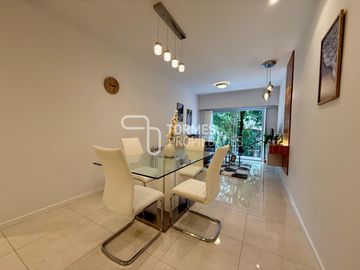 VENTA Departamento 3 ambientes con balcón corrido - Reciclado y amoblado - Centro Mar del Plata