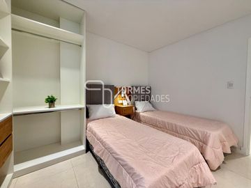 VENTA Departamento 3 ambientes con balcón corrido - Reciclado y amoblado - Centro Mar del Plata