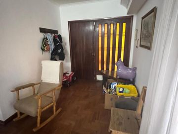 Oportunidad casa en Jose Marmol con 3 habitaciones