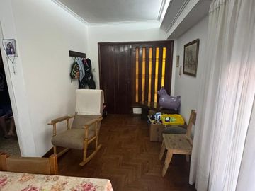 Oportunidad casa en Jose Marmol con 3 habitaciones