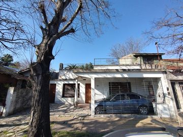 Casa en  REMEDIOS DE ESCALADA