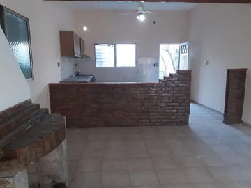 Casa - Burzaco