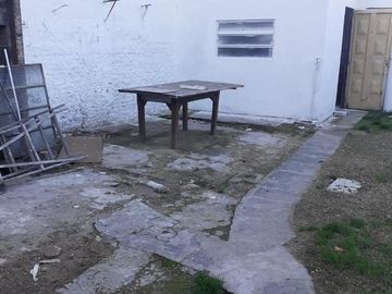 Casa - Burzaco
