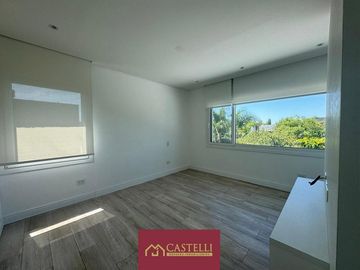 Casa en  Las Liebres pilar 4 ambientes