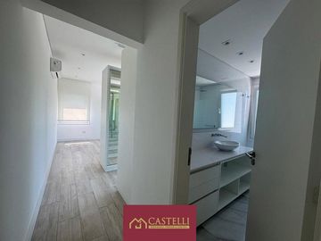 Casa en  Las Liebres pilar 4 ambientes