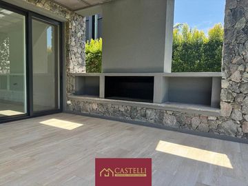 Casa en  Las Liebres pilar 4 ambientes