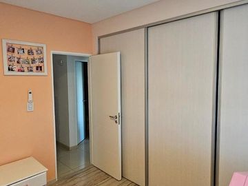 Hermoso Departamento 3 ambientes con Cochera en Lomas de Zamora Este. Apto Crédito!