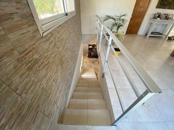 Venta - Casa de 5 ambientes en COSTA ESMERALDA - Deportivo I