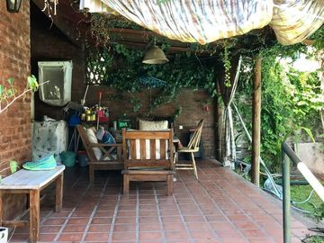 NUEVO PRECIO!!! Casa - Beccar-Vias/Rolon