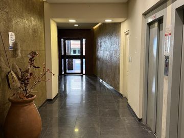 Departamento 1 dormitorio con patio en  VENTA - Zona Centro San Miguel de Tucumán