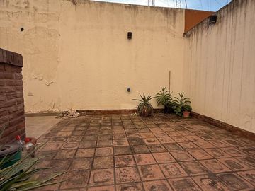 Departamento 1 dormitorio con patio en  VENTA - Zona Centro San Miguel de Tucumán