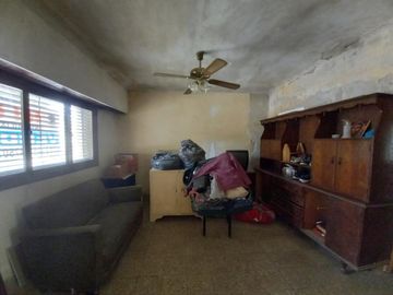 Vendo Casa a reciclar en Exc. Zona Santo Tomé