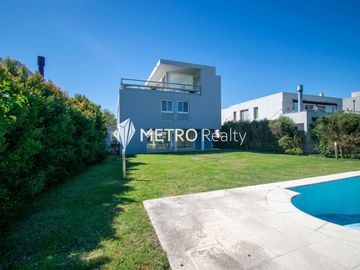 Venta Casa Nordelta Los Lagos 7 ambientes