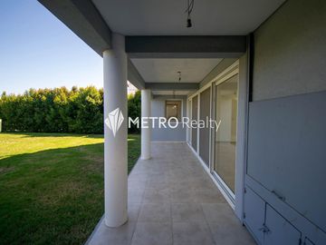 Venta Casa Nordelta Los Lagos 7 ambientes