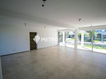 Venta Casa Nordelta Los Lagos 7 ambientes