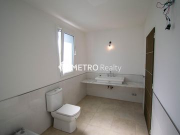 Venta Casa Nordelta Los Lagos 7 ambientes