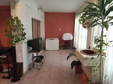 Venta Chalet 7 Amb. De Categoria en El Palomar -  Ideal 2 Flias.
