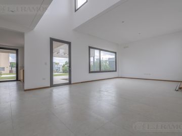 Casa en  venta en Vistas - Puertos / Escobar