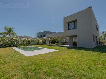 Casa en  venta en Vistas - Puertos / Escobar