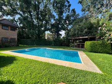 Casa a la Venta en Country Club El Carmen