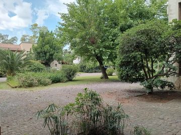 Casa en venta en Pilar Joven, Pilar