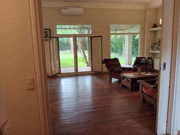 Casa en venta en Pilar Joven, Pilar