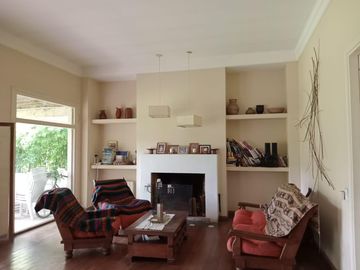 Casa en venta en Pilar Joven, Pilar
