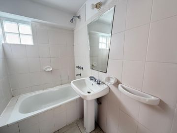 VENTA| Departamento 2 DORM a metros de la CAÑADA| POSESIÓN INMEDIATA