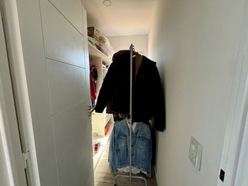 VENTA CASA 5 AMBIENTES SAN SEBASTIAN EN 2 PLANTAS A LA LAGUNA