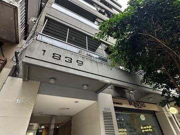 Alq. Belgrano, monoamb. totalmente amoblado y equipado precio paquete