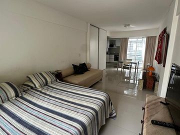 Alq. Belgrano, monoamb. totalmente amoblado y equipado precio paquete