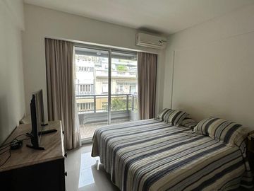 Alq. Belgrano, monoamb. totalmente amoblado y equipado precio paquete