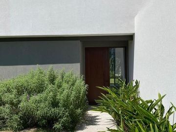 Casa en Venta, Barrio Privado Las Liebres