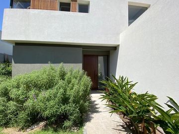 Casa en Venta, Barrio Privado Las Liebres