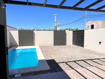 Venta Casa 3 Dormitorios  en Pozo - Rinco del Rio- Neuquen Capital