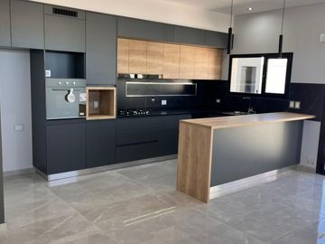 Venta Casa 3 Dormitorios  en Pozo - Rinco del Rio- Neuquen Capital