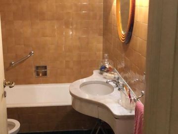 Departamento en venta - 6 Dormitorios 4 Baños - Cochera - 330Mts2 - Recoleta