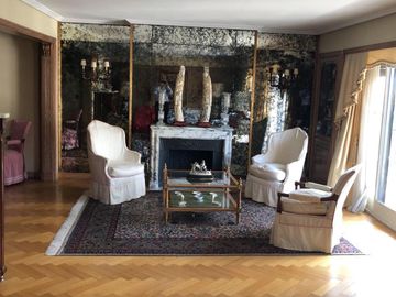 Departamento en venta - 6 Dormitorios 4 Baños - Cochera - 330Mts2 - Recoleta